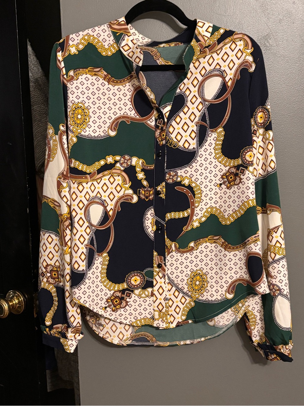 SHEIN Green Navy Cream Chain-Print Button Front Blouse
